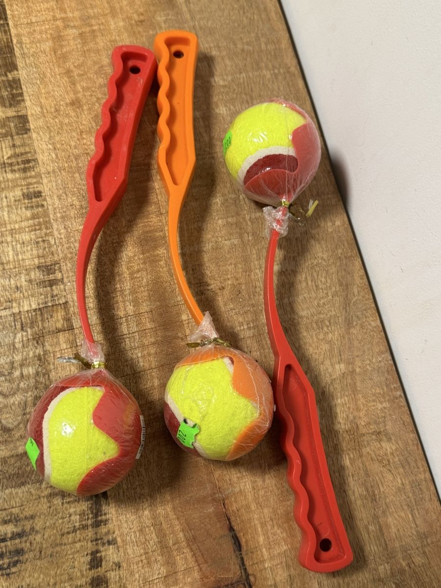Giocattoli: 3x Ball werfer Set neu und originalverpackt 3er Set – Nuovo e nell'imballaggio originale da Uhwiesen venduto da mic_kd6g 1