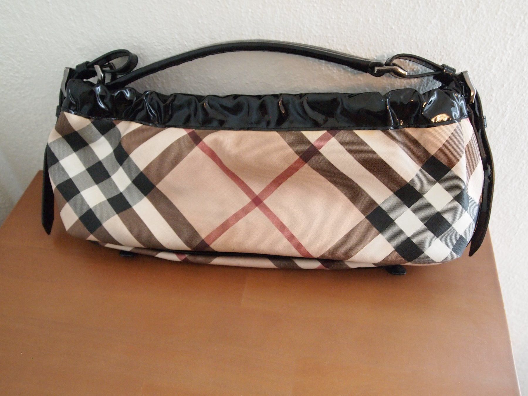 Burberry Borse da donna: Burberry Handtasche – Nuovo (secondo la descrizione) da Volketswil venduto da ald_2x9b 1