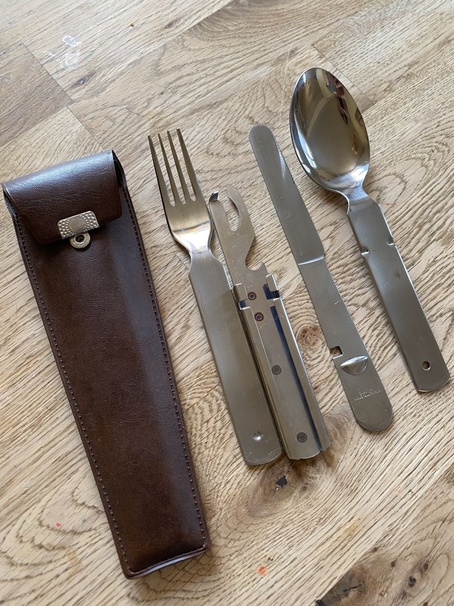 Set di posate: Besteck Set – Usato da Flawil venduto da Naphtali