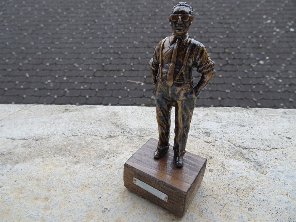 *Enzo Ferrari* Figur in Bronze auf Holzsockel *Rarität*