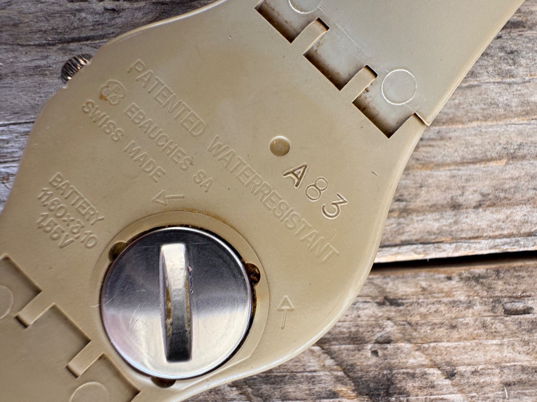 Swatch Montres: Vintage Swatch GT702 from 1983, Backcode A83 – D'occasion à Arzier-Le Muids par Anna_BM 2