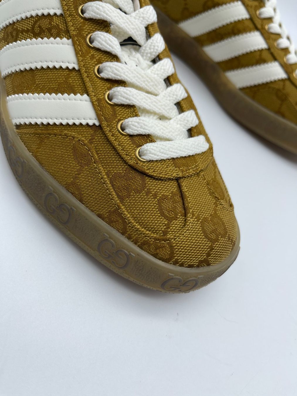 Gucci Herrenschuhe: New sneakers Gucci & Adidas – Gebraucht aus Lugano von juledo 3