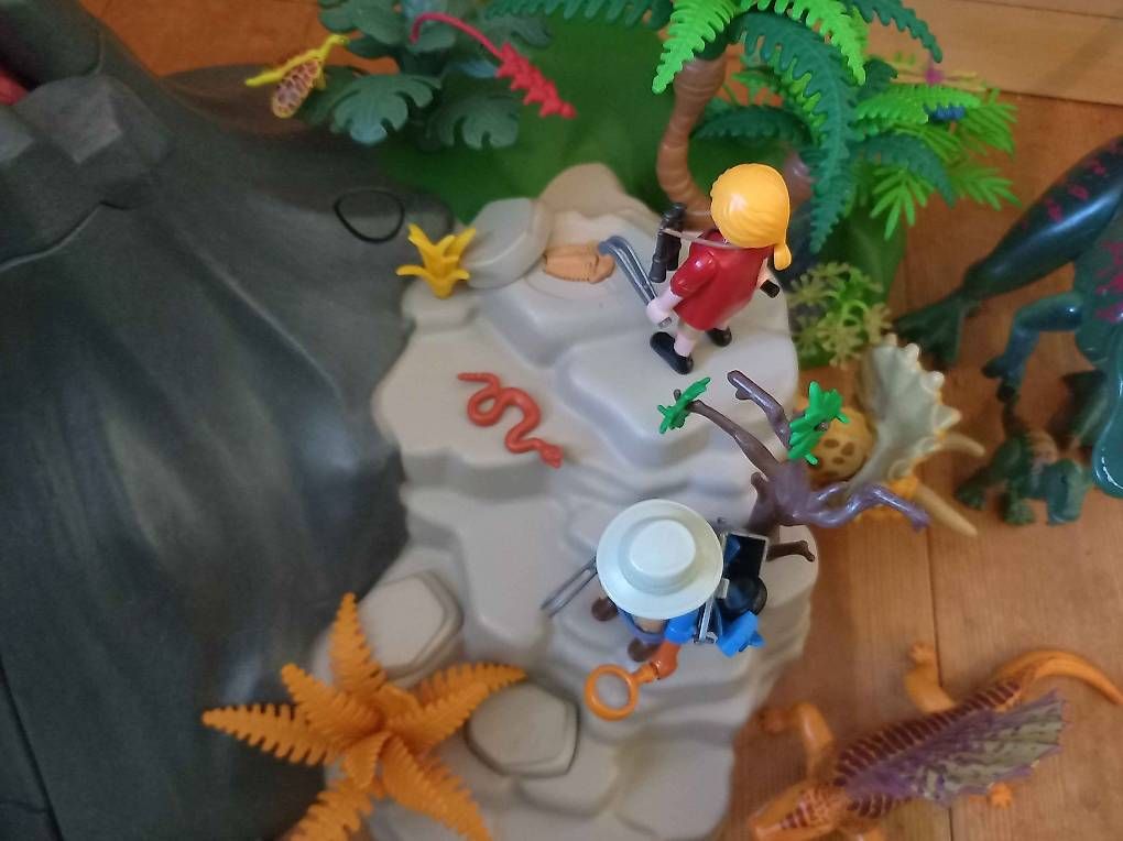 Giocattoli: Playmobil Set Dinosaurier-Vulkan – Usato da Alchenstorf venduto da jae_8glt 2