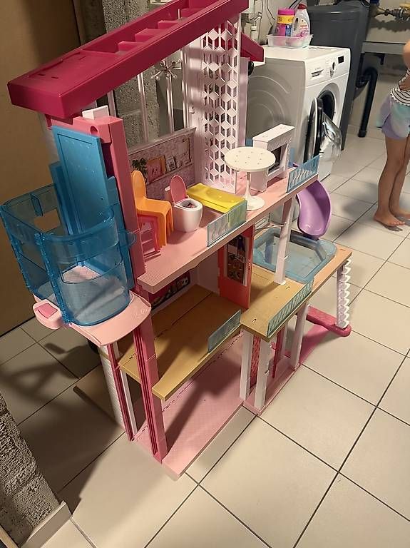 Puppenhäuser & -möbel: Maison barbie  – Gebraucht aus Porsel von kevin68 3