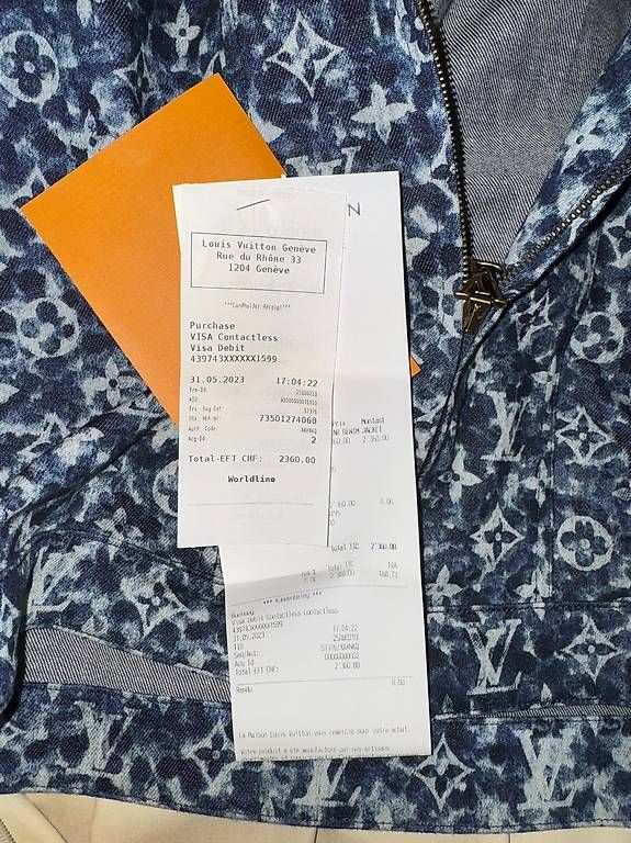 Cappotti: Louis Vuitton Manteau Jeans – Usato da Genève venduto da gae_5vrx 1