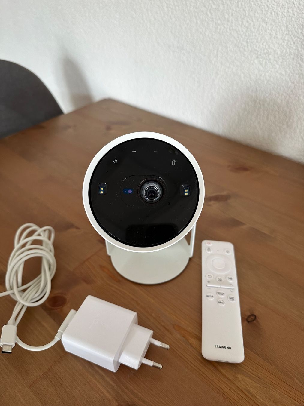 Samsung Videoprojektoren: Samsung Freestyle Beamer – Gebraucht aus Riggisberg von jas_278q 1