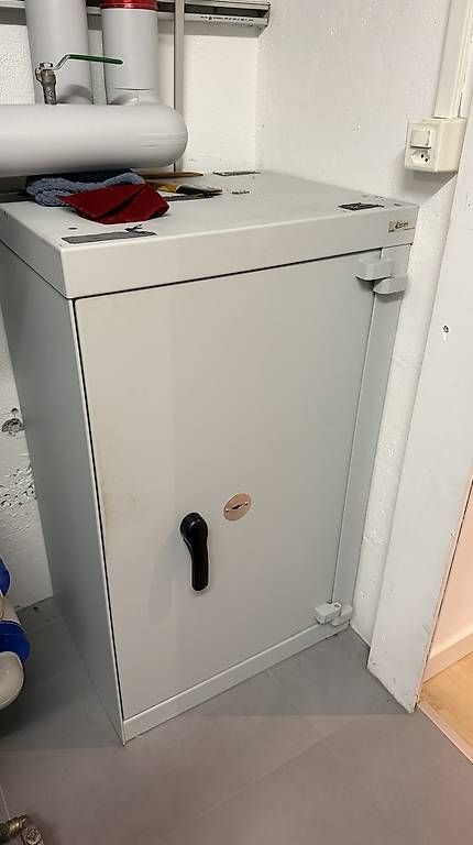 Coffre-fort: Armoire forte – D'occasion à La Conversion par mbhelico 2