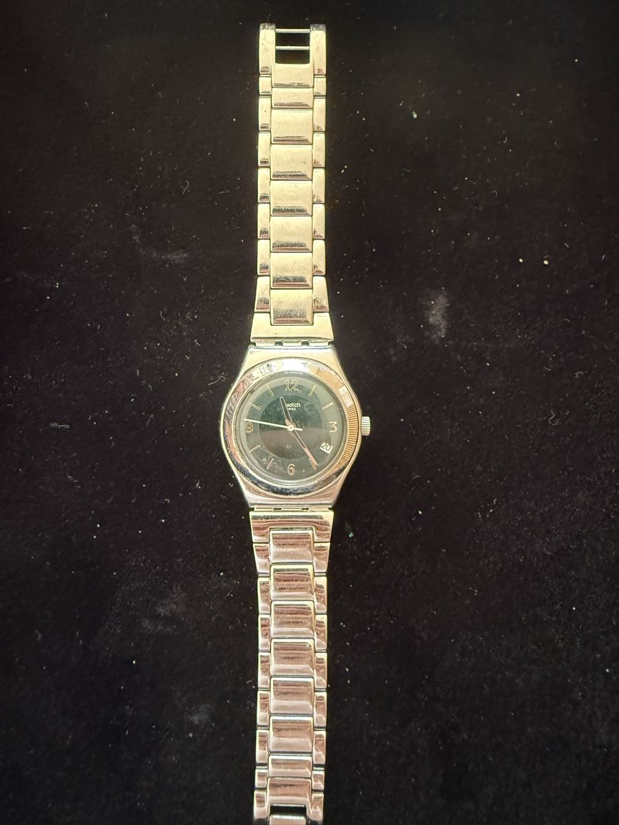 Swatch Uhren: Montre Swatch a quartz – Defekt aus Yverdon-les-Bains von sge_9vfy