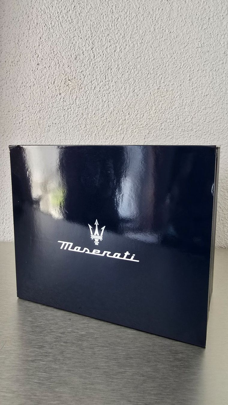 Maserati Uhren: Maserati Sfida Open Heart Limited Edition Set – Neu und originalverpackt aus Bennau von isamu.ai 4