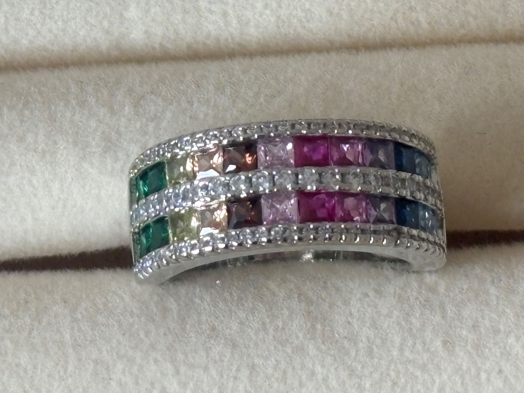 Anelli: Luxus Elegante 17/7 Ring Zirkonia Multicolore Farbe: silber – Nuovo (secondo la descrizione) da Biel-Bienne venduto da Roserosse13 1
