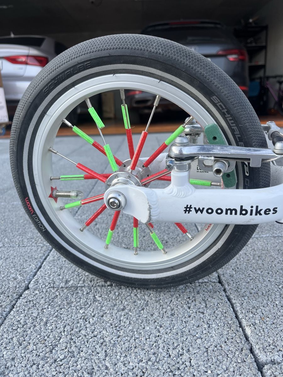Woom Veicoli per bambini: Woom 1 Laufrad mit Holzständer – Usato da Wisen SO venduto da ZuckerPanda 3