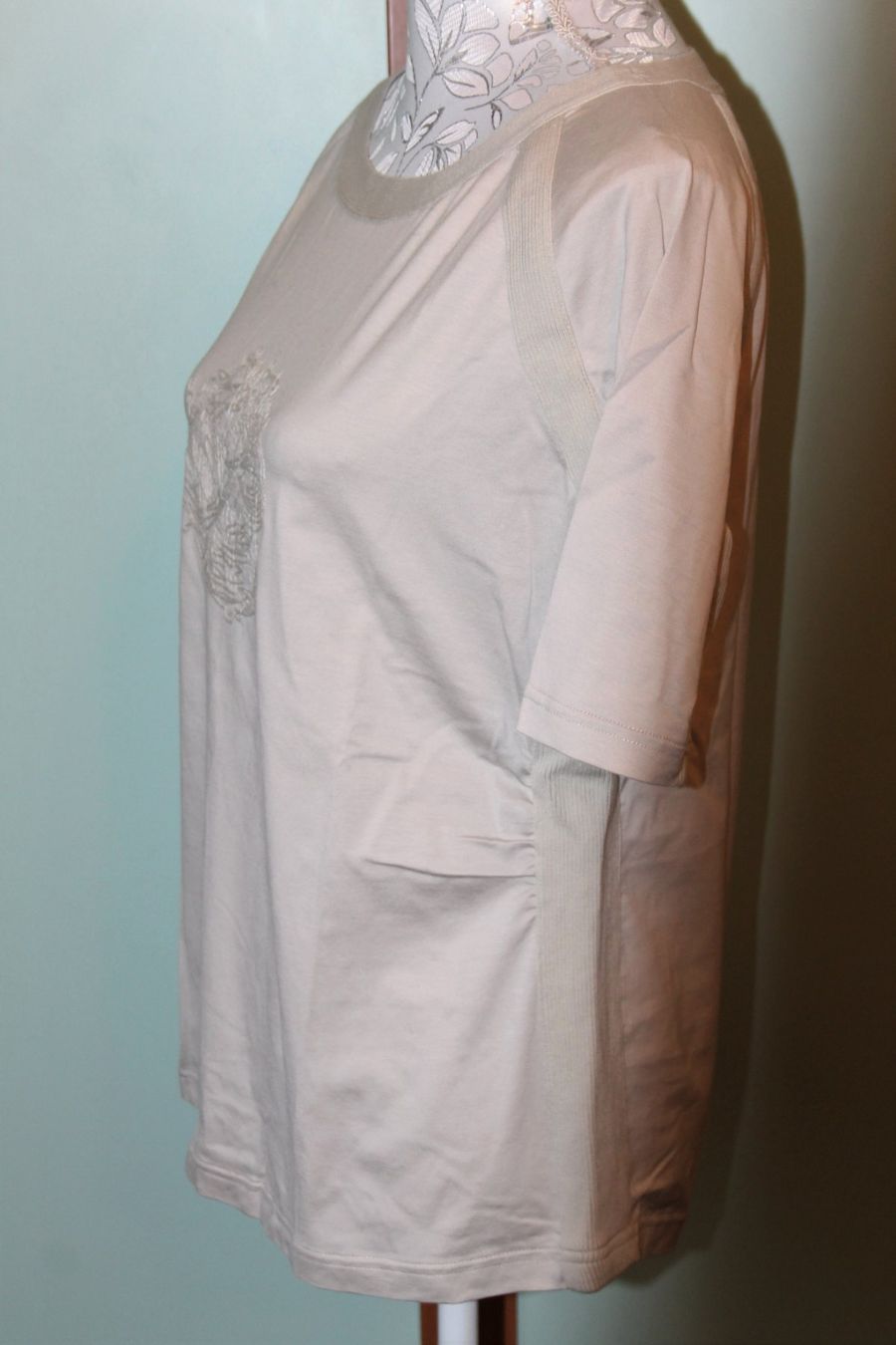T-shirt: Shirt – Usato da Schaan venduto da antikes_und_kurioses 2