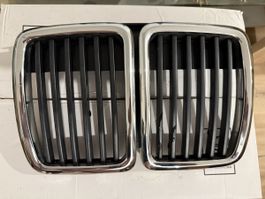 Original BMW E30 Kühlergrill Niere Chrom Top Zustand