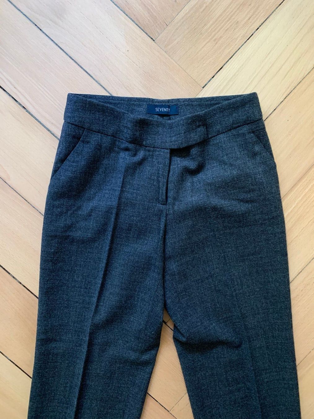 Pantalons: SEVENTY - Hose grau elegant XS – D'occasion à Zürich par Diazaio 2