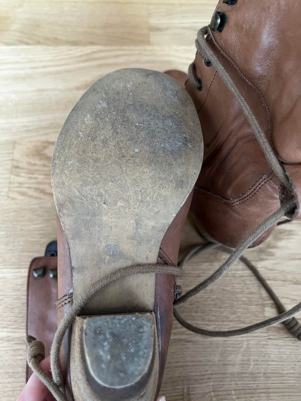 Scarpe da donna: Schuhe 36 aus Leder – Usato da Riehen venduto da edu_92w7 3