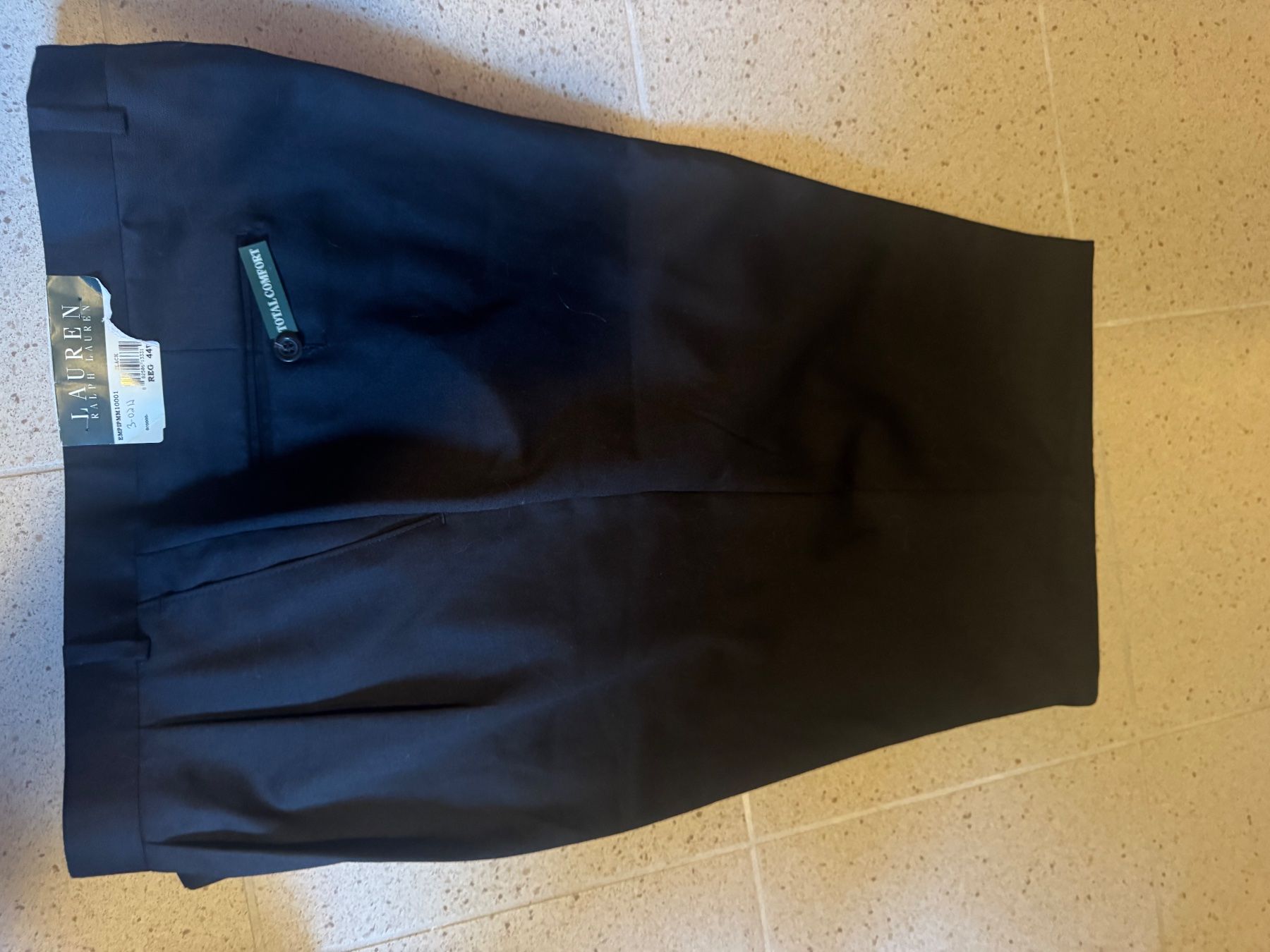Ralph Lauren Pantaloni: Pantalon flanelle Ralph Lauren – Usato da Thônex venduto da ada_9v67