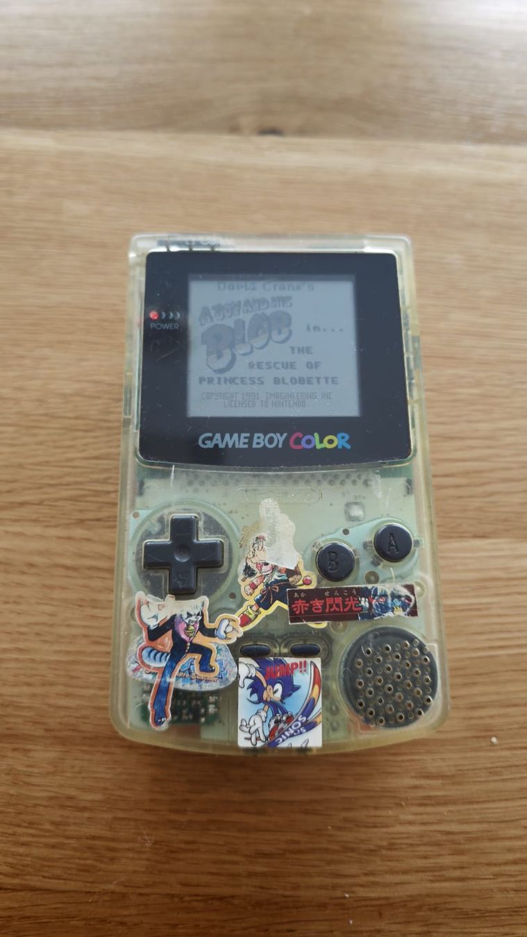 Nintendo Console: Nintendo Game Boy Color transparent – Usato da Meilen venduto da 4gor