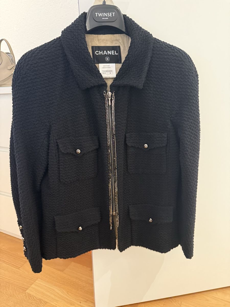 Chanel Giacche: Chanel Blazer/Jacke schwarz – Usato da Zug venduto da sschnide92
