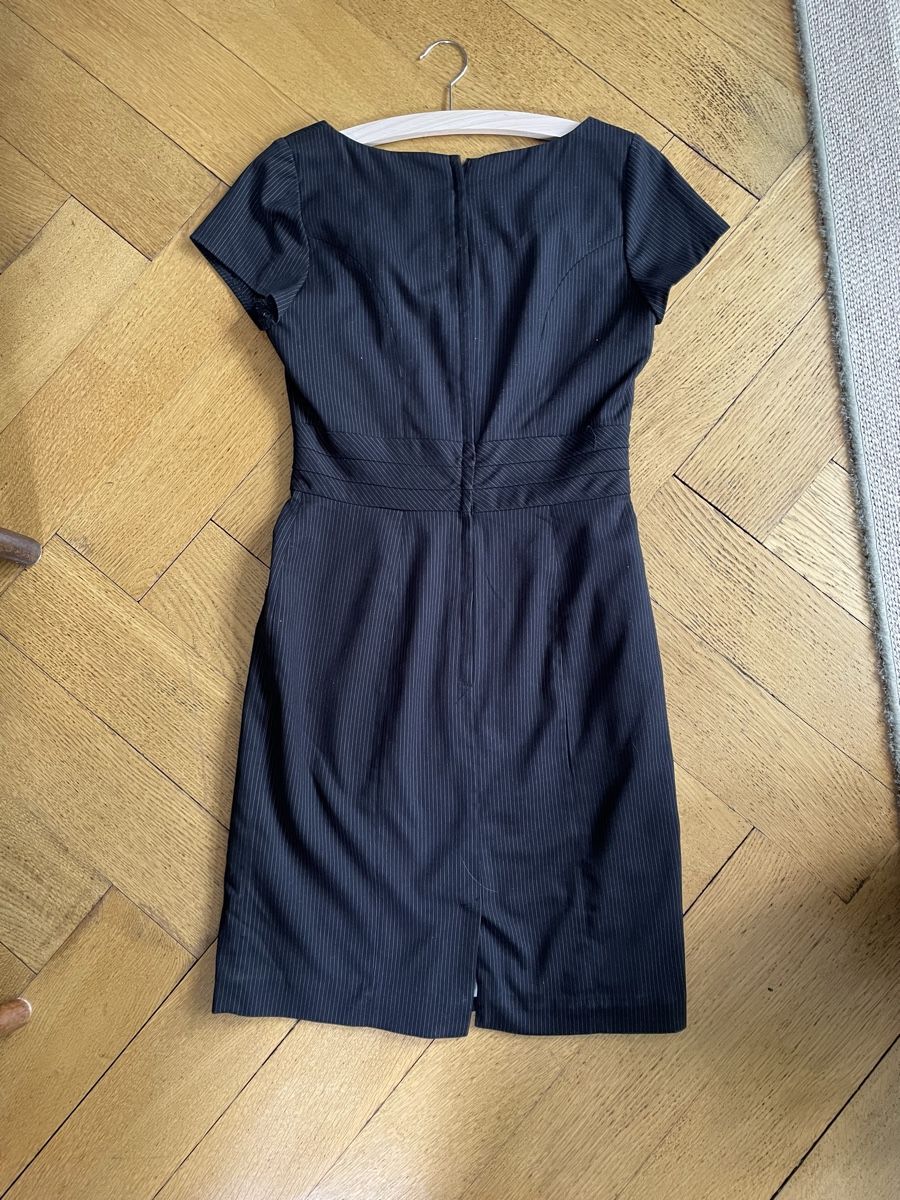 H&M Vestiti: Hübsches Kleid – Usato da Solothurn venduto da sim_l6lb 1