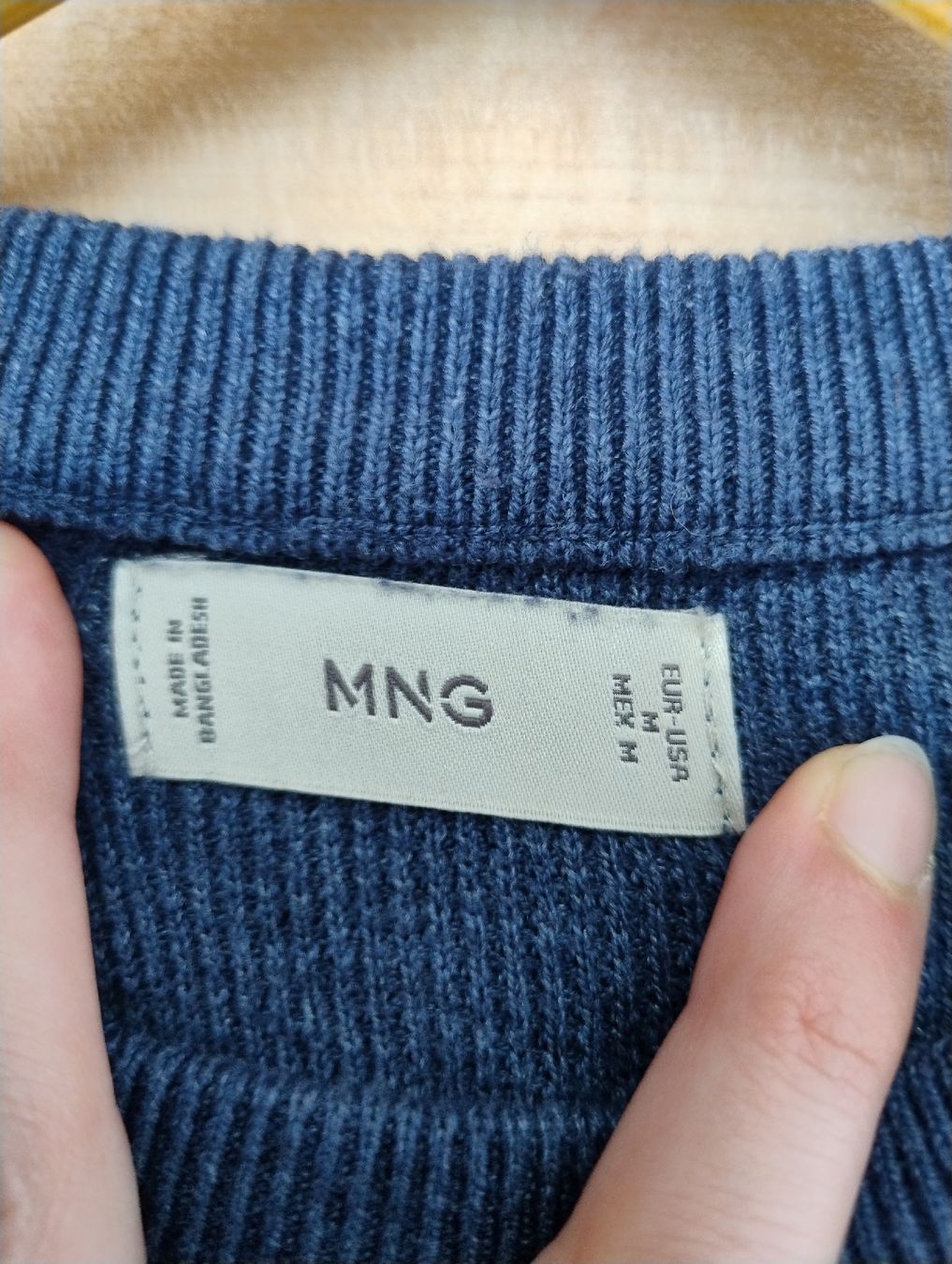 Mango Pulls & Sweat-shirts: Herren Strickpullover Mango, Gr. M – D'occasion à Kirchberg BE par lauraflu 5