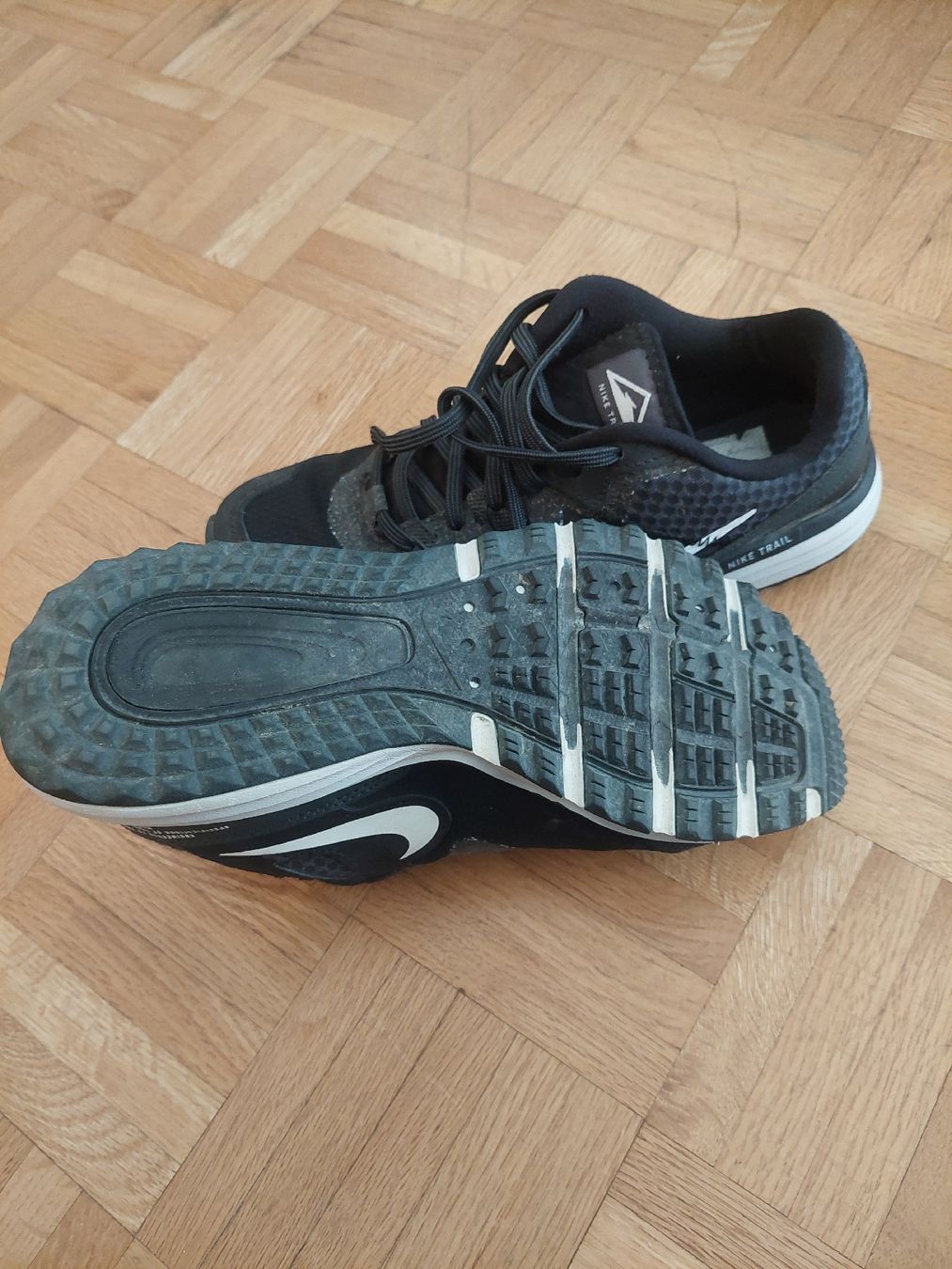 Nike Scarpe da donna: Nike Juniper Trail Damen Gr. 39 – Usato da Entlebuch venduto da Paiflo 2
