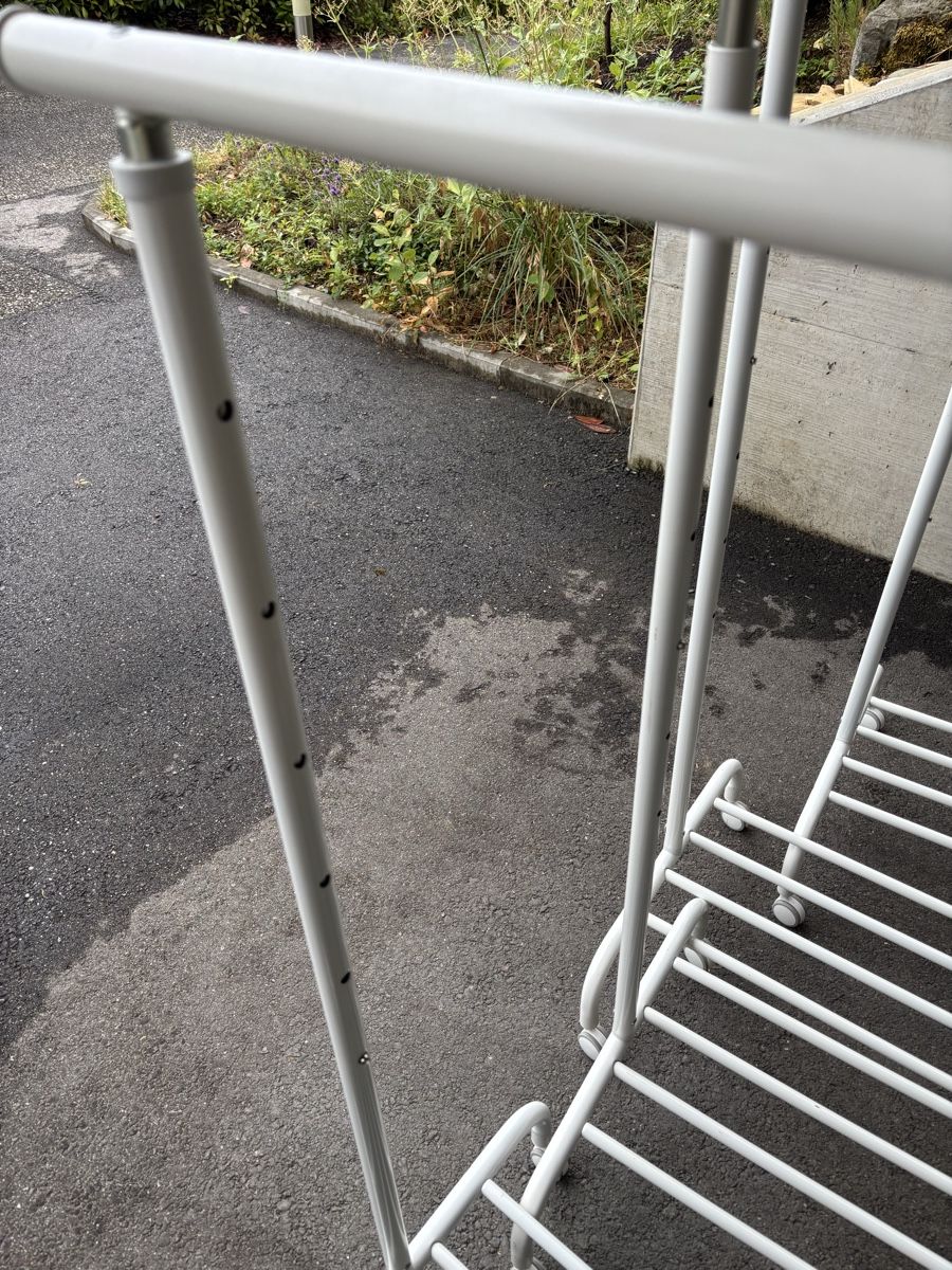 Altro in Decorazioni & Accessori: Kleiderständer IKEA weiss Rollen verstellbar, Top – Usato da Burgdorf venduto da VouSchoen 3