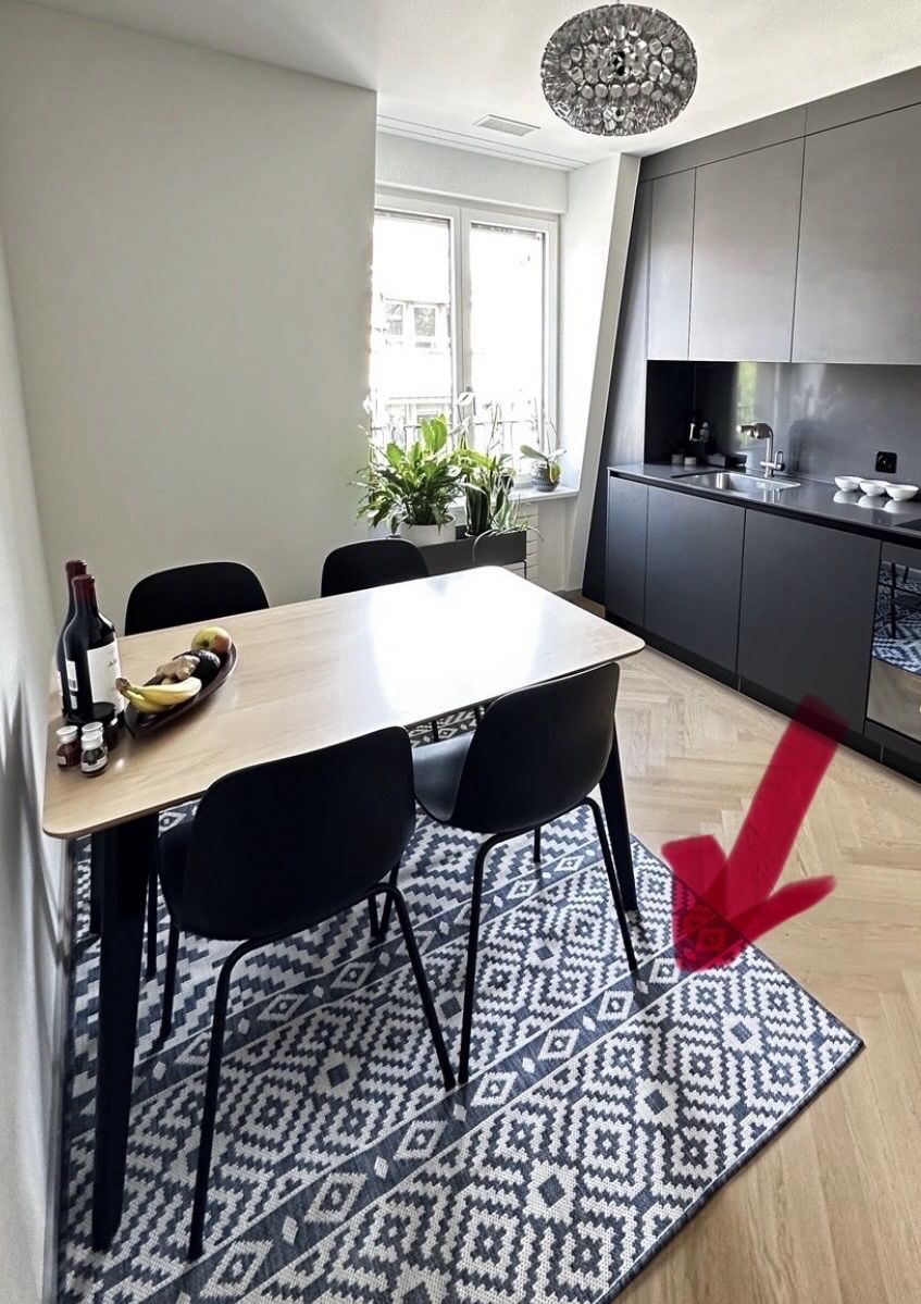 Tappeti: Teppich mit geometrischem Muster – Usato da Zürich venduto da nat_f