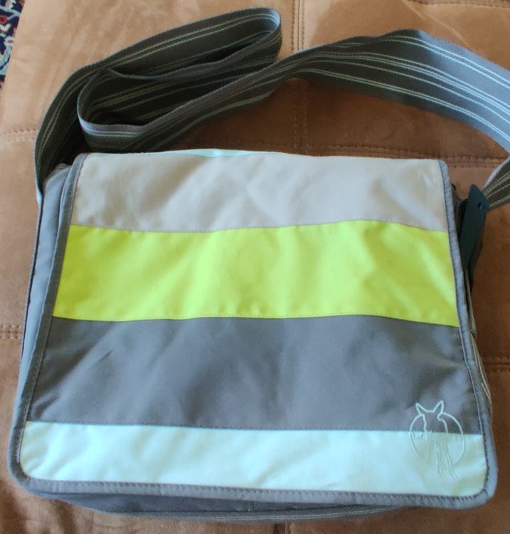Lässig Borse & Zaini: Baby-Reisetasche – Usato da Kaltbrunn venduto da bagadeath
