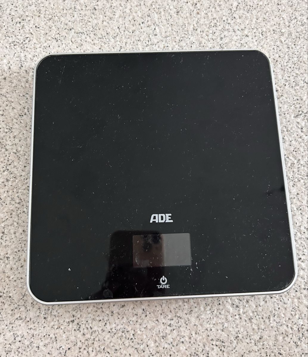Küchenwaagen: ADE Kitchen Scale - Accurate Digital Food Scale - Perfect! – Gebraucht aus Genève von Noemie.wrmsi 2