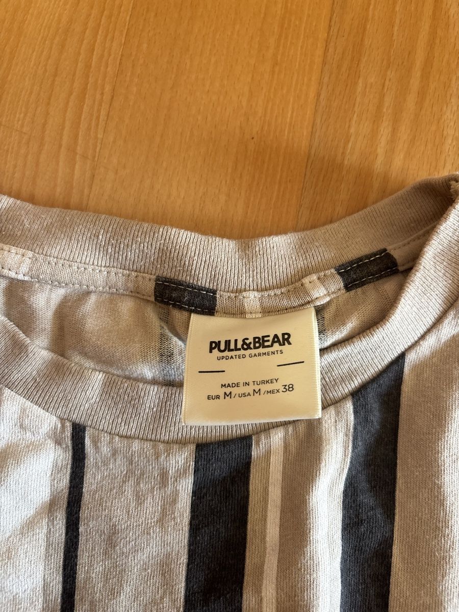 T-Shirts: T-Shirt PULL&BEAR gestreift  – Gebraucht aus Chexbres von doe_xns6 1