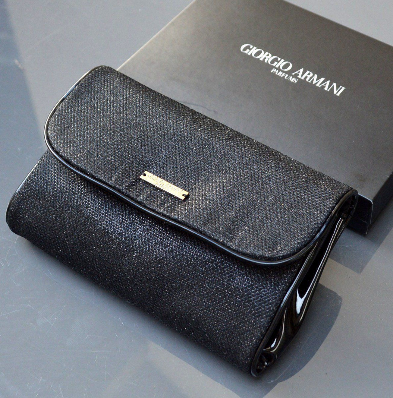 Armani Borse da donna: Giorgio Armani Tasche / pochette – Usato da Collonges venduto da Auganien