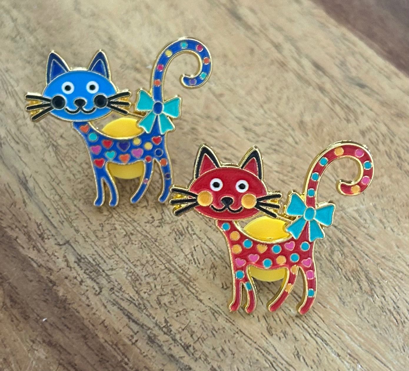 Placchette & Badge: 2x Pin Katze – Nuovo e nell'imballaggio originale da Geneve venduto da vane267