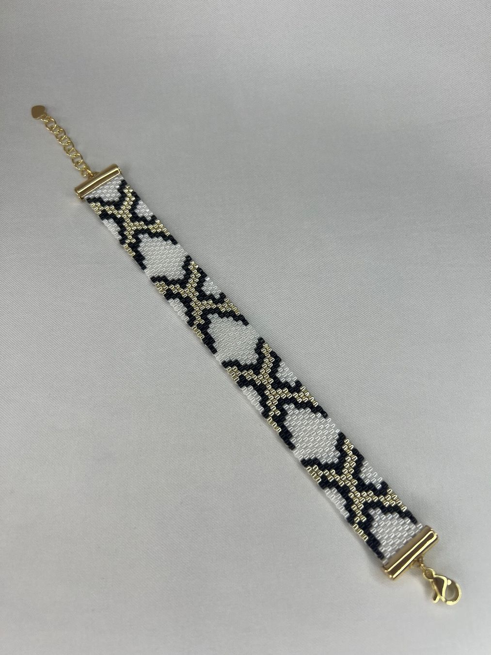 Bracciali & Braccialetti: Armband Python Weiss / Handmade / Handarbeit / Delica (neu) – Nuovo e nell'imballaggio originale da Stein AG venduto da Anastasia_Asya 4