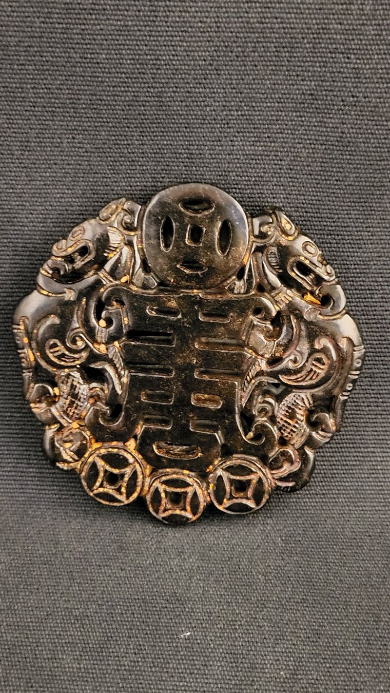 Figurines: Stein-Schnitzerei mit Drachenmotiv "VII" – D'occasion à Basel par spinne02 1