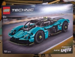 LEGO Technic Aston Martin Valkyrie 42208 - Neuf en boite !