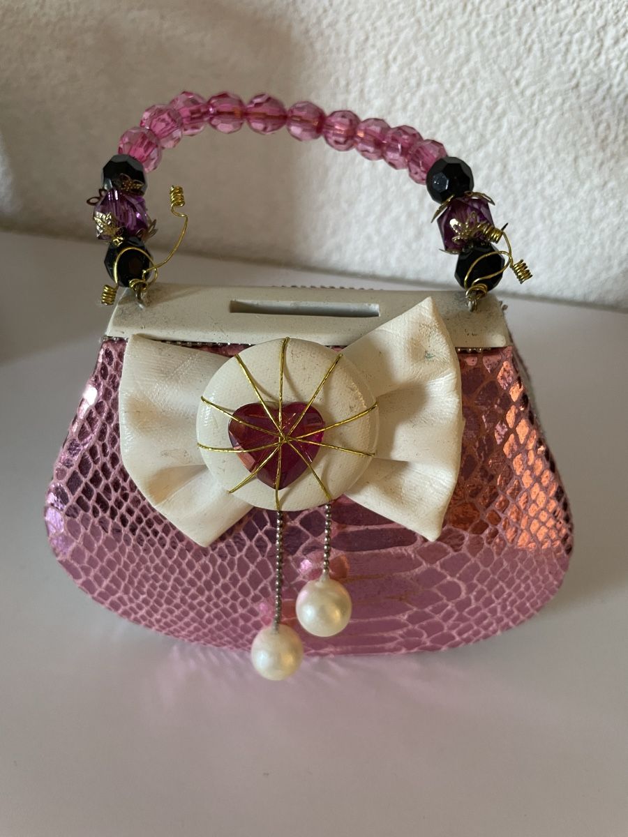 Salvadanai: Spardose Handtasche aus Keramik – Usato da Weisslingen venduto da HeinzH01