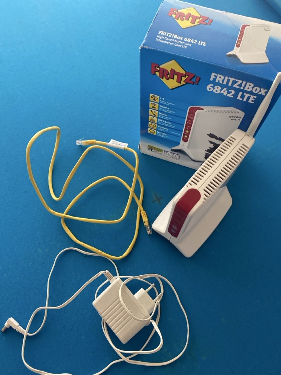Fritz Modems & Router: FRITZ!Box 6842 LTE Router neuwertig – Gebraucht aus Obergerlafingen von Kuse78 1