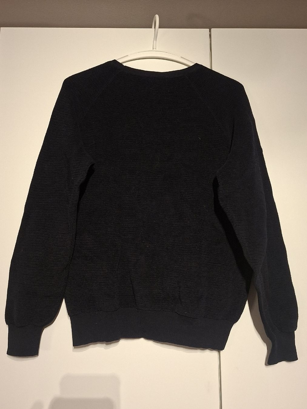 Cos Pulls & Sweat-shirts: Blauer Strickpullover von Cos – Neuf (Voir description) à Oberengstringen par Kimchimon 1