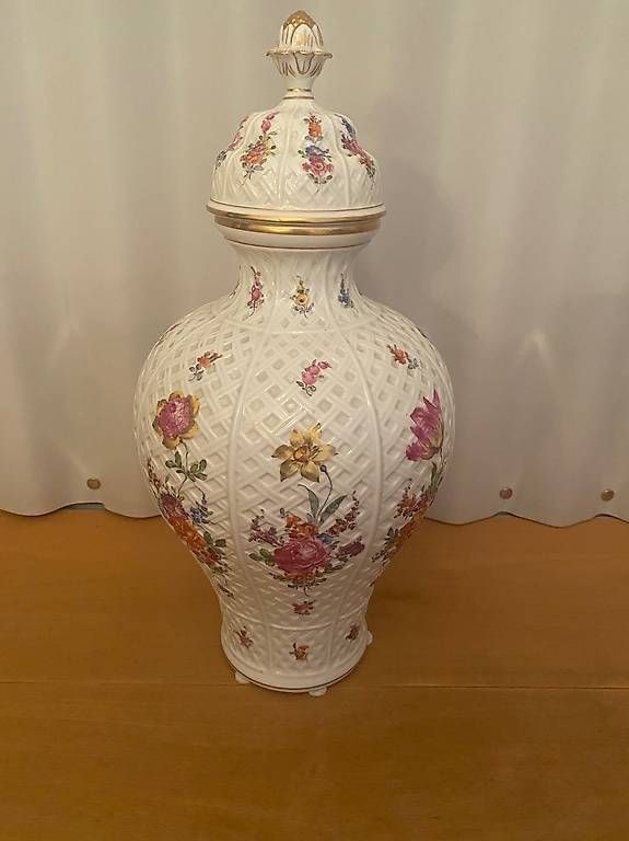 Vase & Récipients: Antike sehr grosse Deckelvase – D'occasion à Luzern par lou4444