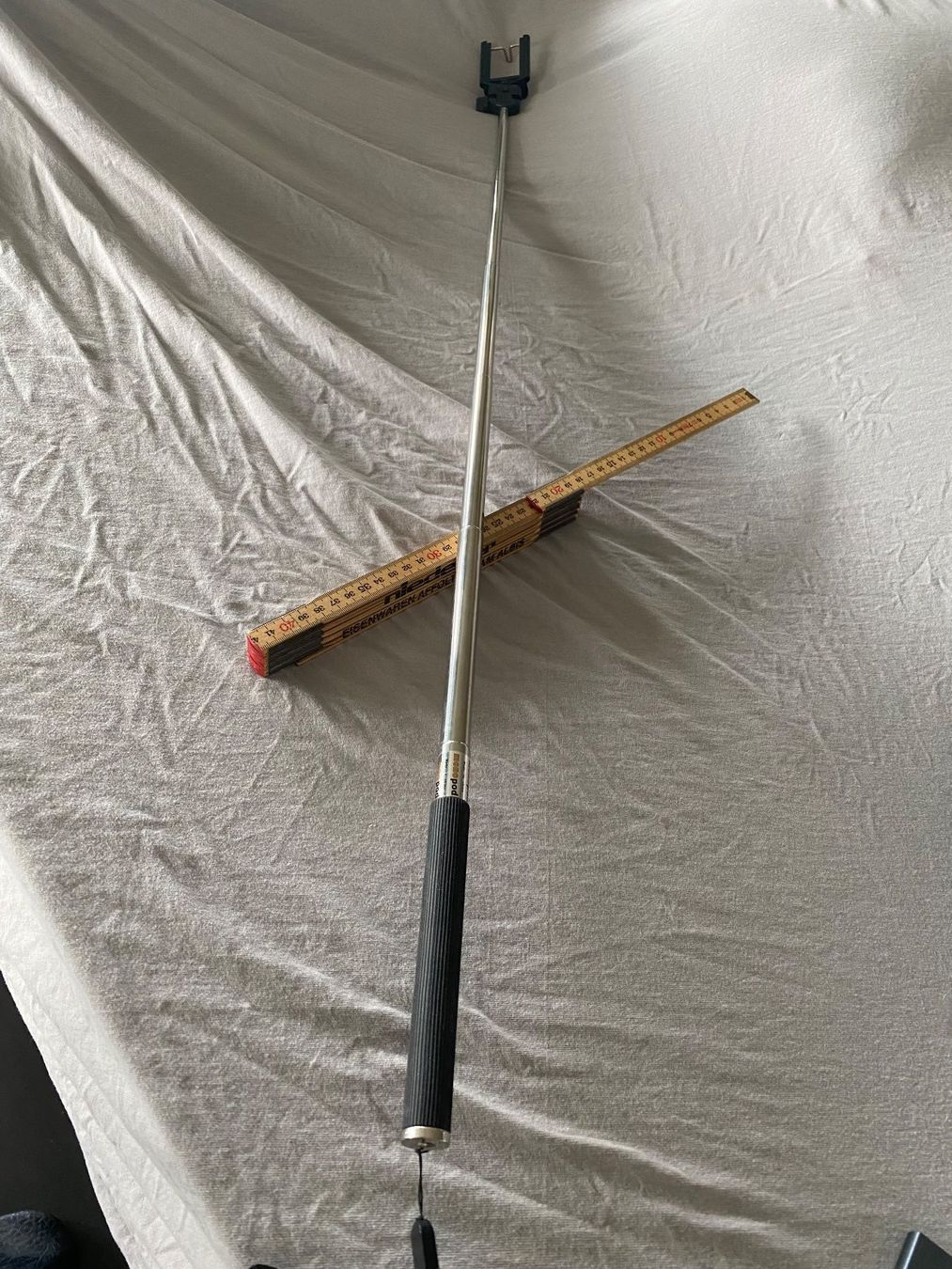 Bastoncini da trekking: Selfie Stick Ausziehbar – Usato da Affoltern am Albis venduto da Birdy8910 1