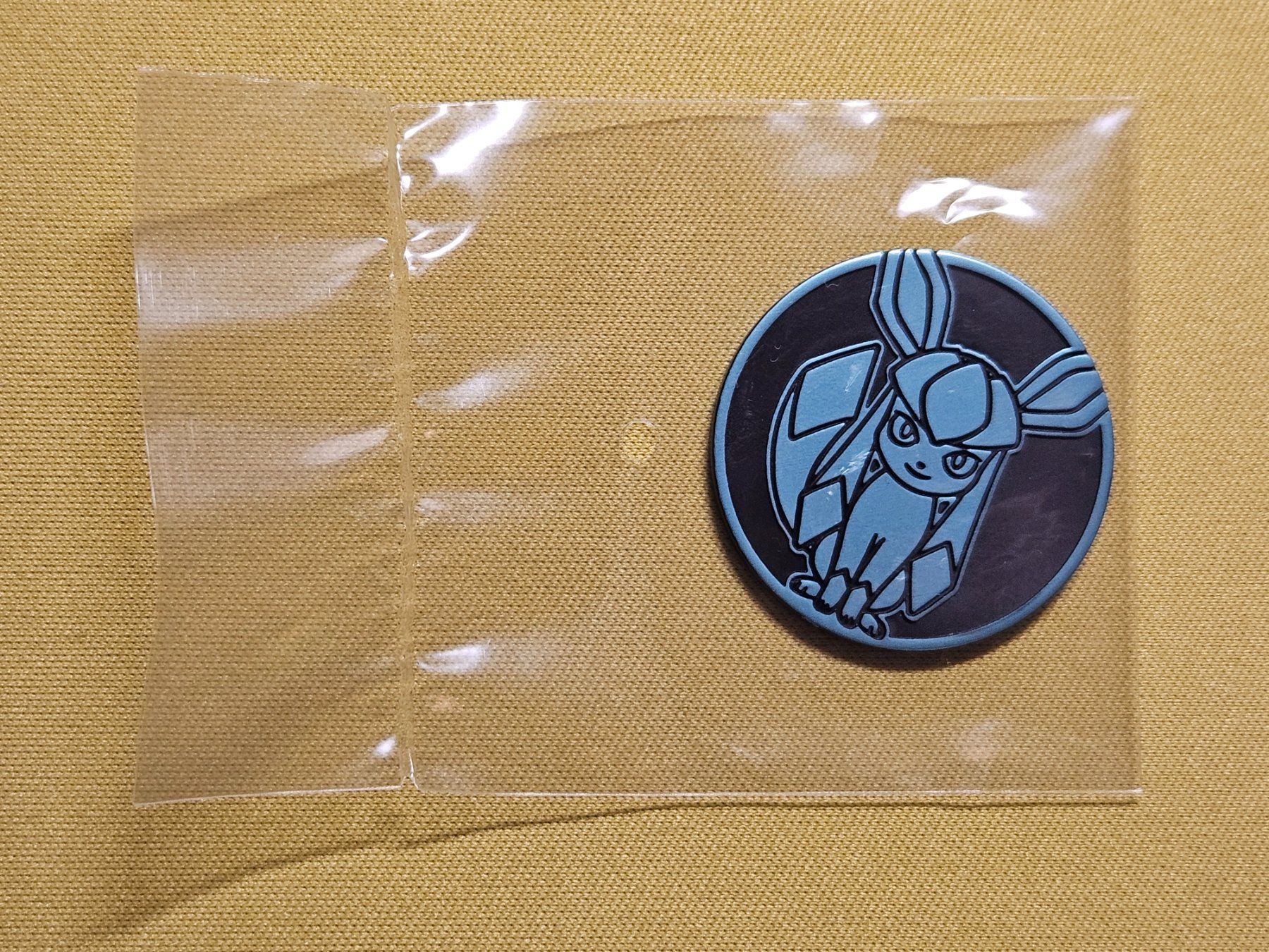 Tutti le monete: Pokemon Coin - Glaceon – Nuovo e nell'imballaggio originale da Bellinzona venduto da Pokemarco