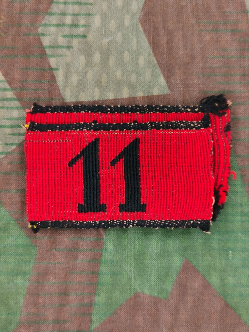 Schweizer Armee Uniformi: Achselschlaufen Ord. 1875 Nr. 11, Set – Usato da Bauma venduto da SwissMilitaria