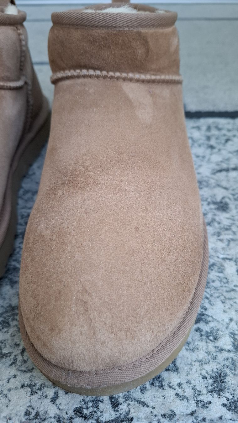 Scarpe da uomo: UGG M Classic Ultra Mini Gr. 14 – Usato da Balzers venduto da mackfose 4