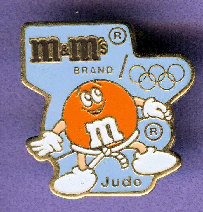 Placchette & Badge: m & m  Judo – Usato da Winterthur venduto da Sammleroase