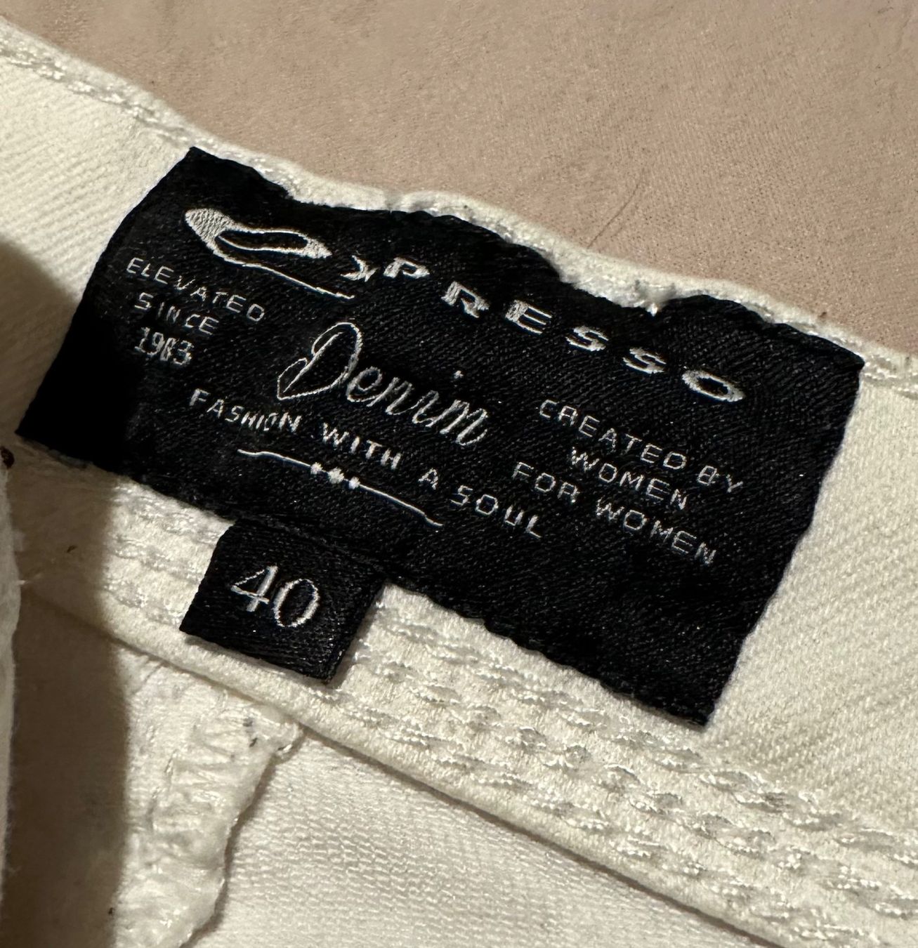 Röcke: Jupe jeans fendue t.40 blanche – Neu (gemäss Beschreibung) aus Sion von DayJenn 1
