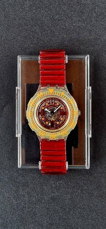 Orologi: SwatchScuba 200 Red Marine SDK114 – Usato da Bassersdorf venduto da Zwoebschi