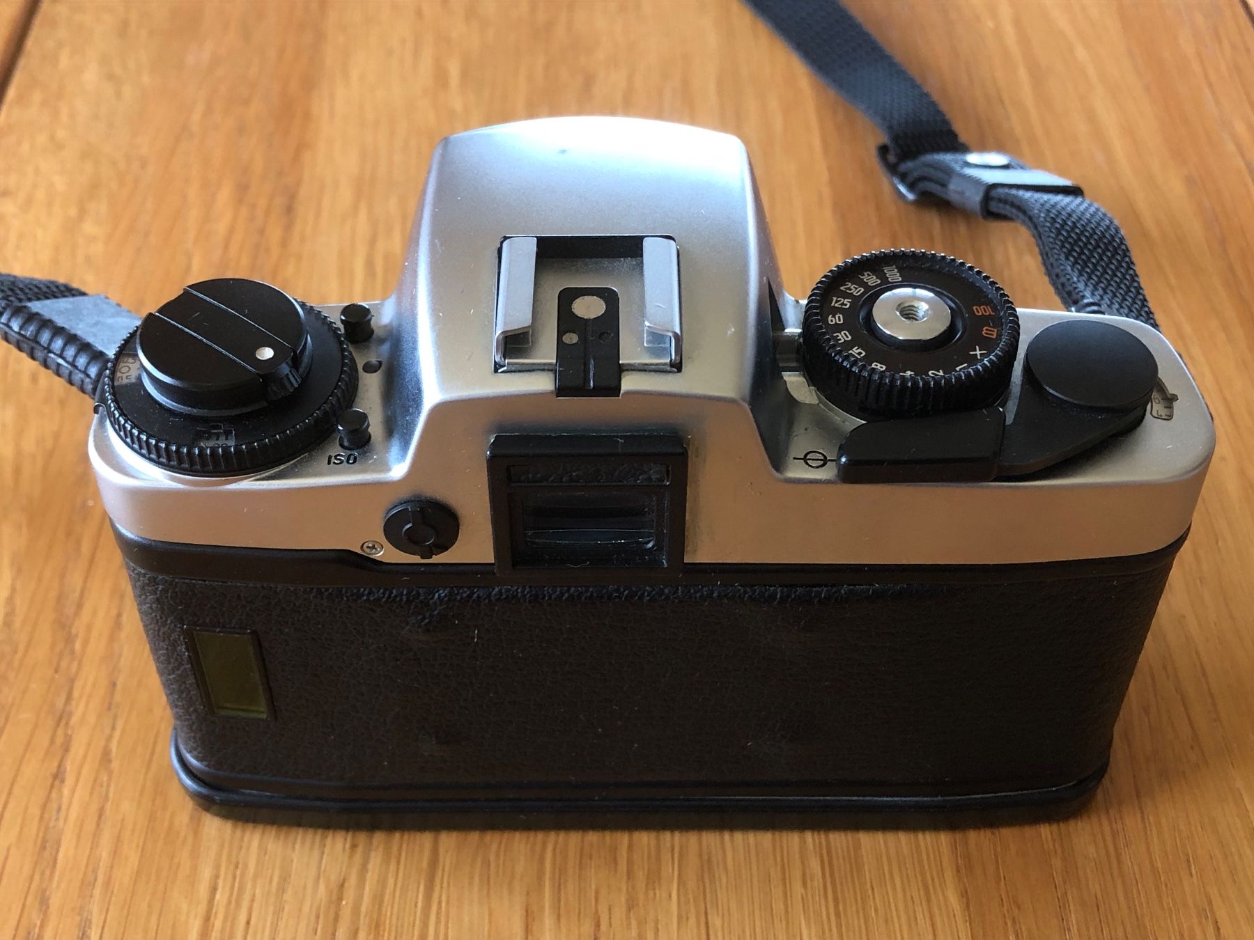 Leica Fotocamera: Leica R4 Kamera analog – Usato da Thierachern venduto da Dotilaso 2