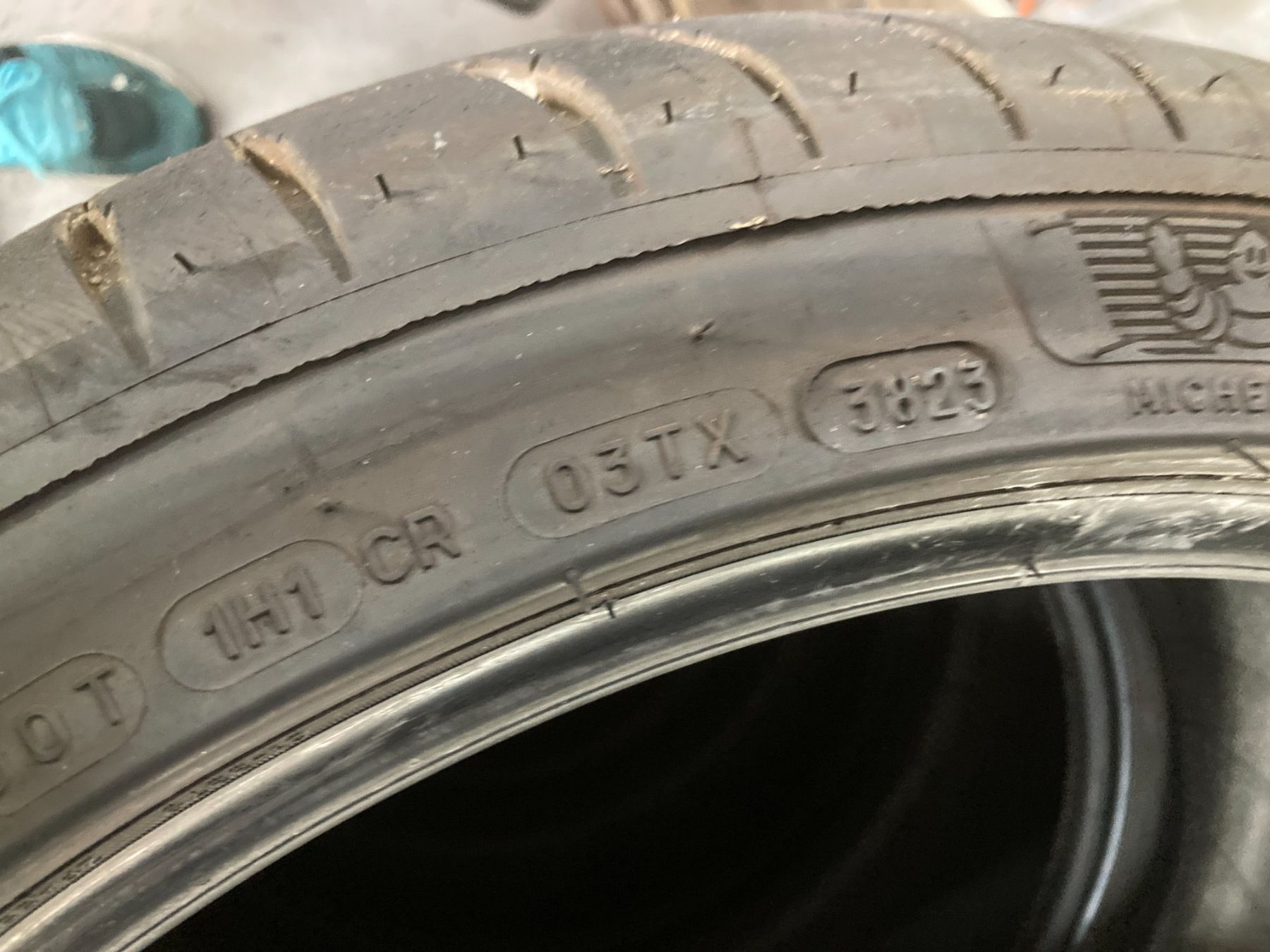 Michelin Pneumatici & Ruote complete: 225/40R18 Michelin Sommerpneu – Usato da Cham venduto da Cham6332 4