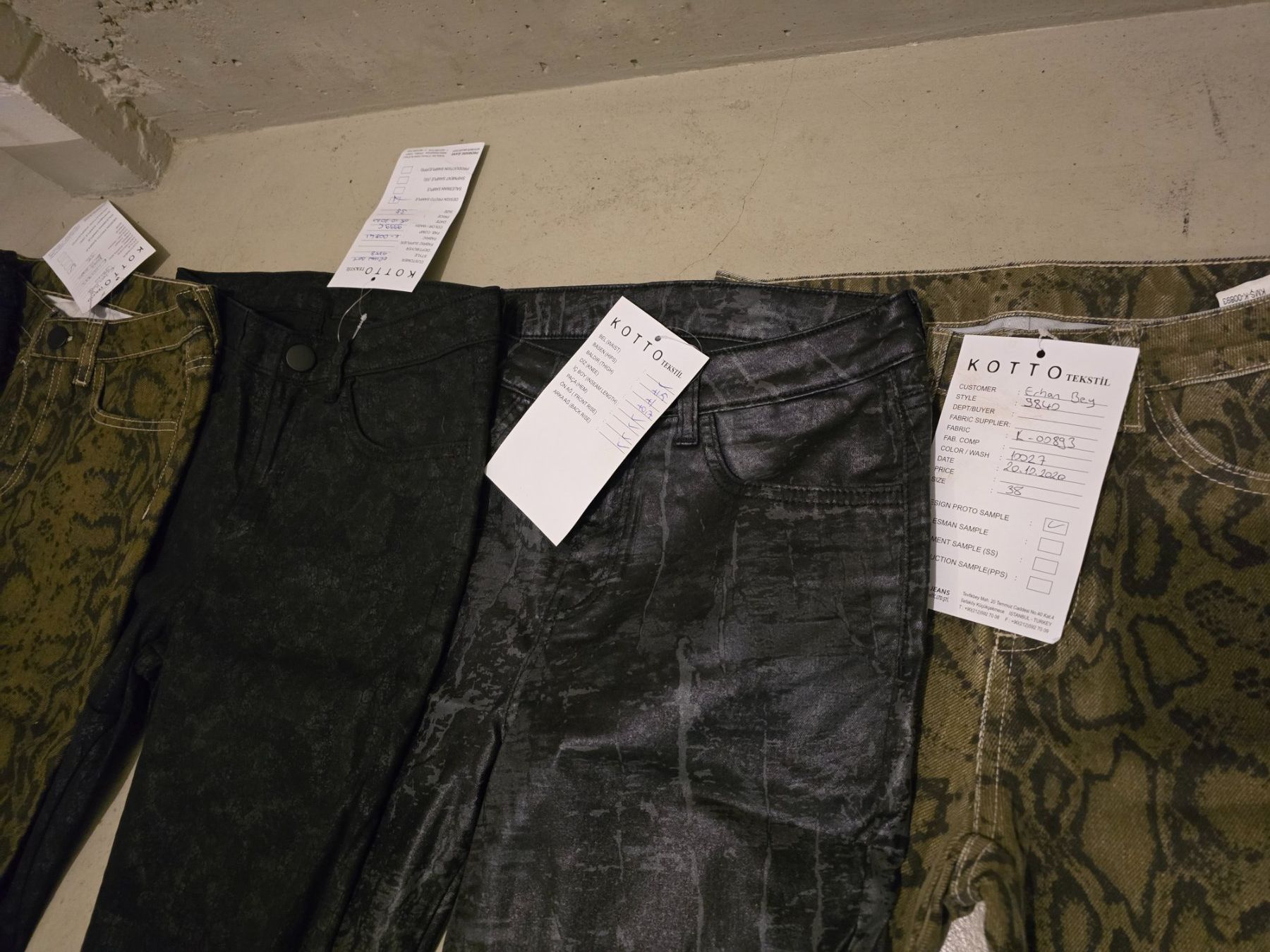 Pantaloni: Kotto textil Hosen grösse 38 – Nuovo e nell'imballaggio originale da Schönenwerd venduto da Chez_Mimi 5