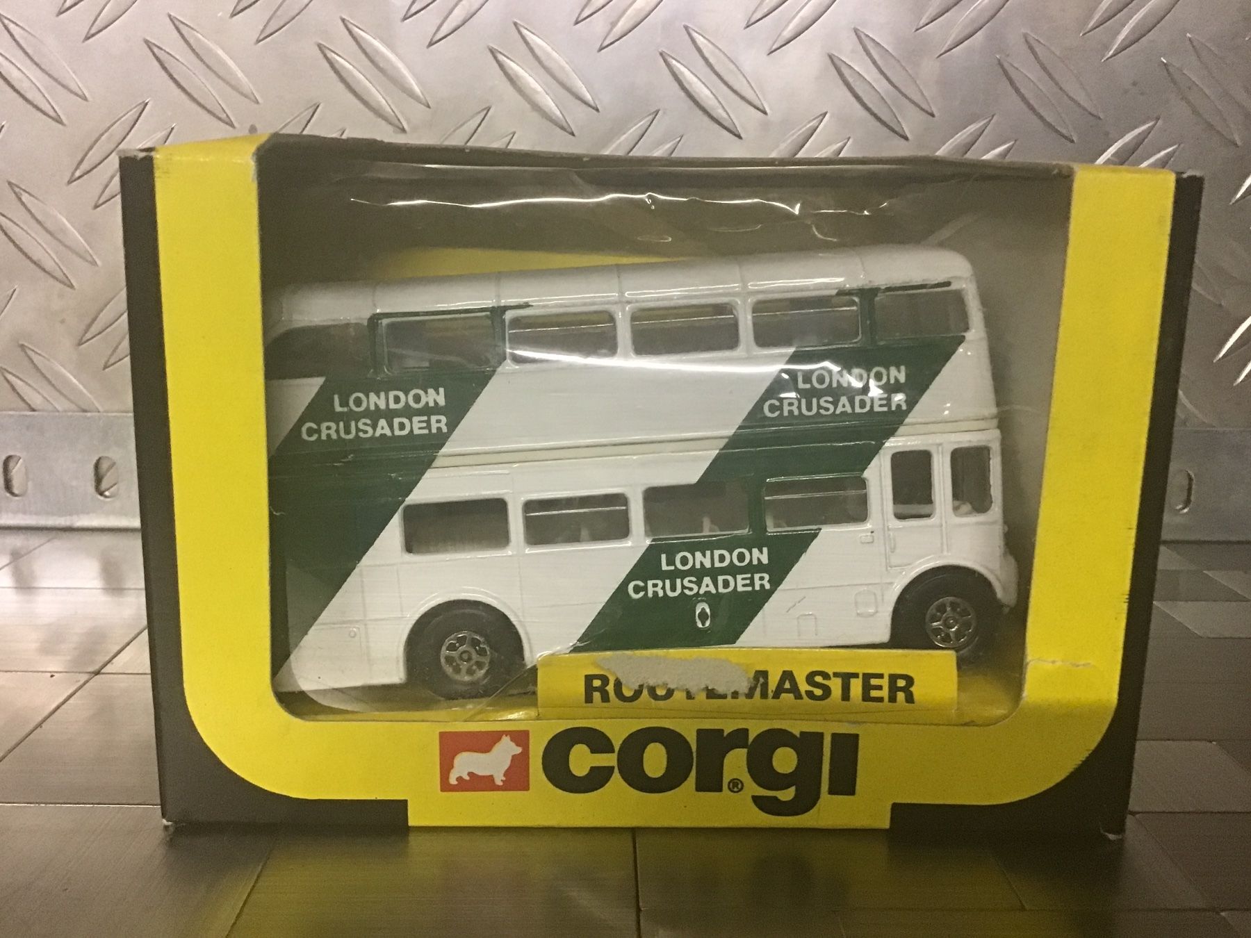 Corgi Toys Kit di modellismo & Modellini statici: CORGI LONDON CRUSADER ROUTEMASTER – Usato da Männedorf venduto da Spezial-Modelle 4